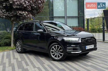 Внедорожник / Кроссовер Audi Q7 2018 в 