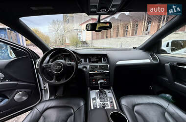Внедорожник / Кроссовер Audi Q7 2011 в 