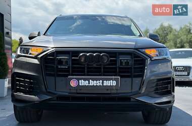Внедорожник / Кроссовер Audi Q7 2022 в 