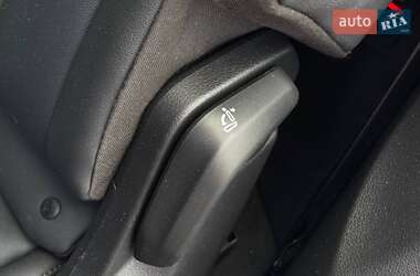 Внедорожник / Кроссовер Audi Q7 2022 в 