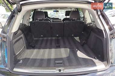 Внедорожник / Кроссовер Audi Q7 2015 в 