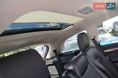 Внедорожник / Кроссовер Audi Q7 2015 в 