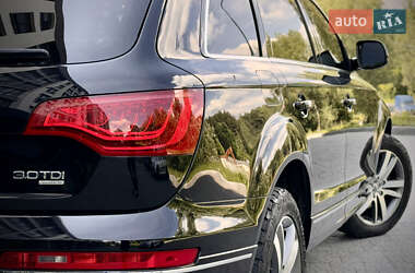 Внедорожник / Кроссовер Audi Q7 2012 в 