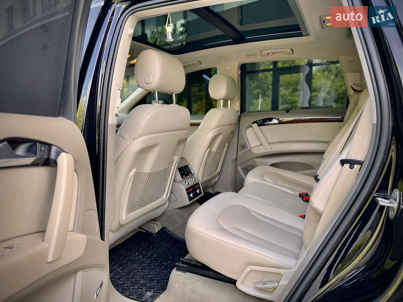 Внедорожник / Кроссовер Audi Q7 2012 в Львове