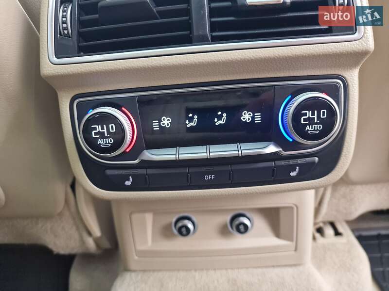 Внедорожник / Кроссовер Audi Q7 2017 в Кропивницком