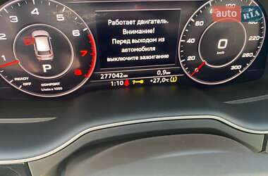 Внедорожник / Кроссовер Audi Q7 2016 в 