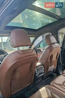 Внедорожник / Кроссовер Audi Q7 2016 в 