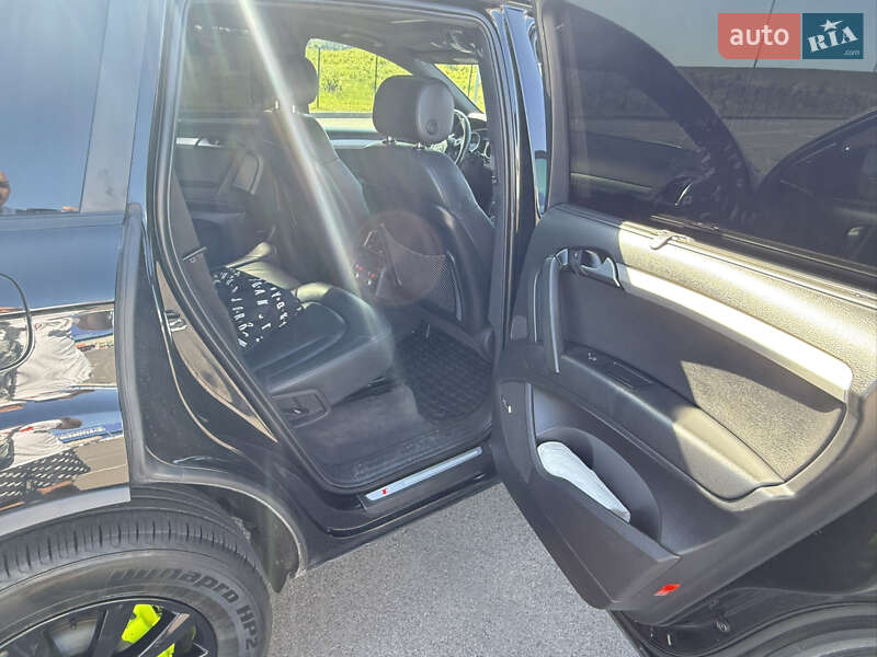 Внедорожник / Кроссовер Audi Q7 2015 в Ровно