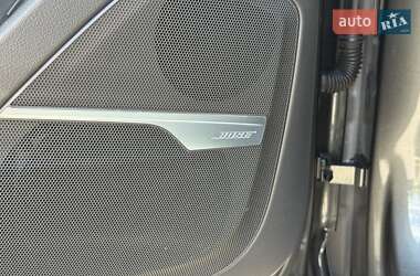 Внедорожник / Кроссовер Audi Q7 2015 в 