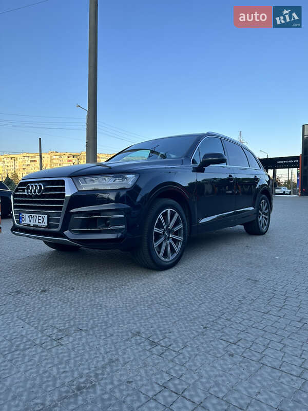 Внедорожник / Кроссовер Audi Q7 2016 в Харькове