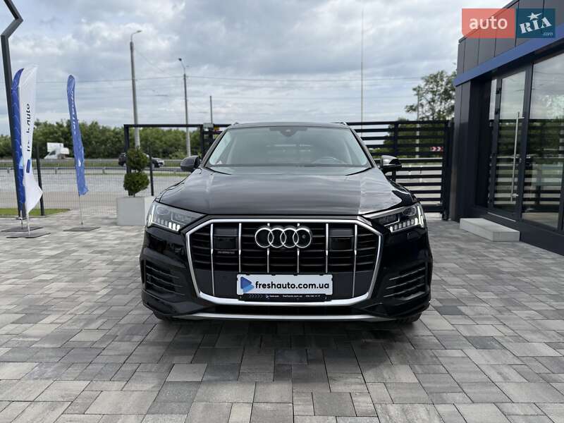 Внедорожник / Кроссовер Audi Q7 2022 в Ровно