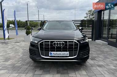Внедорожник / Кроссовер Audi Q7 2022 в 