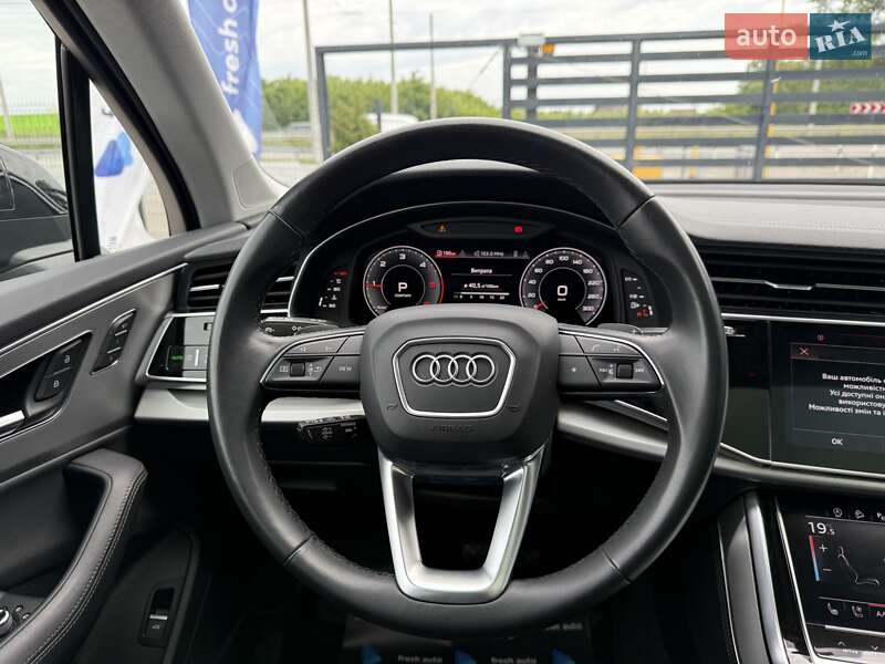 Внедорожник / Кроссовер Audi Q7 2022 в Ровно
