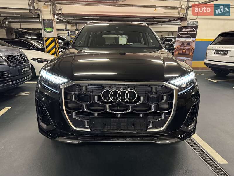 Audi Q7 2024