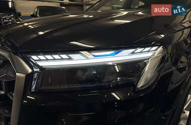 Внедорожник / Кроссовер Audi Q7 2024 в 