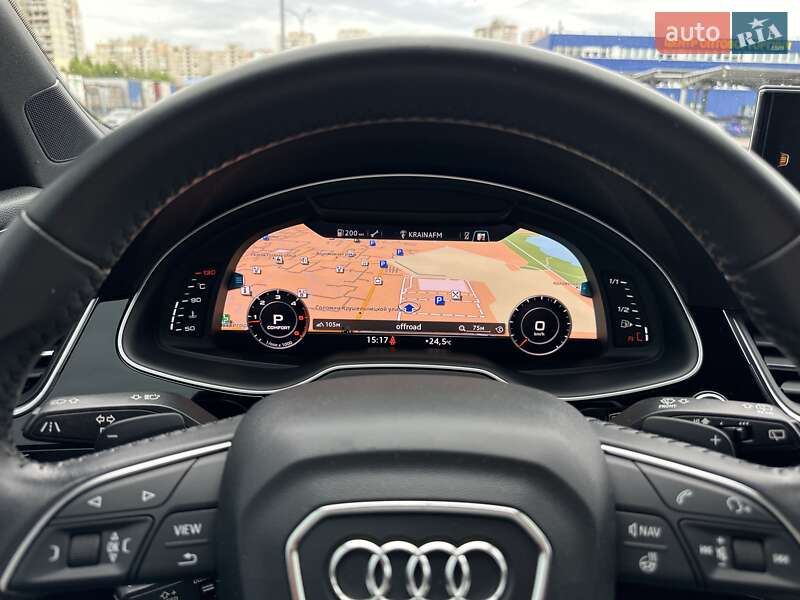 Внедорожник / Кроссовер Audi Q7 2017 в Киеве