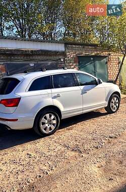 Внедорожник / Кроссовер Audi Q7 2013 в Одессе