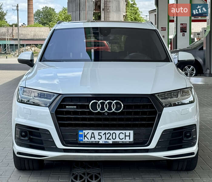 Внедорожник / Кроссовер Audi Q7 2016 в Житомире