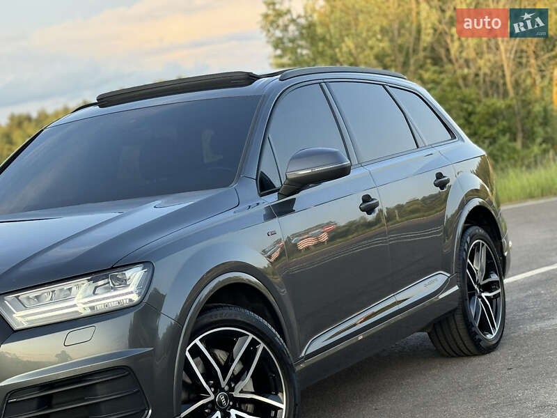 Внедорожник / Кроссовер Audi Q7 2017 в Ковеле