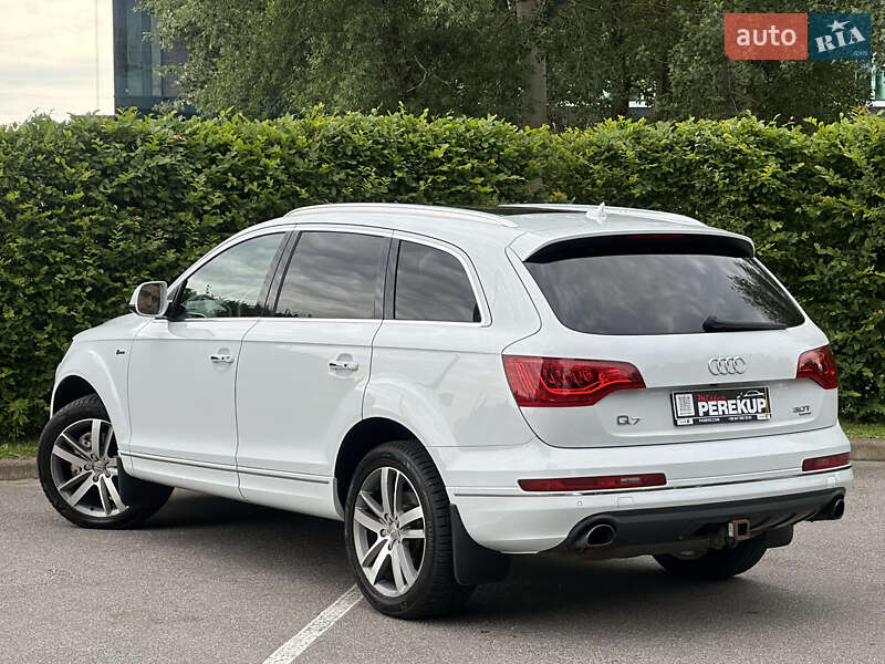Внедорожник / Кроссовер Audi Q7 2014 в Киеве