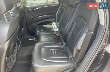 Внедорожник / Кроссовер Audi Q7 2011 в 
