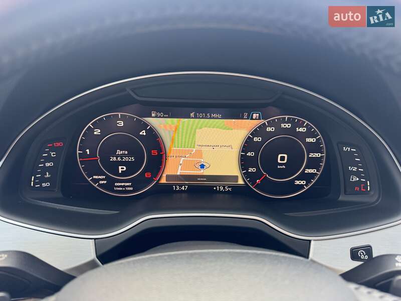 Внедорожник / Кроссовер Audi Q7 2015 в Тернополе