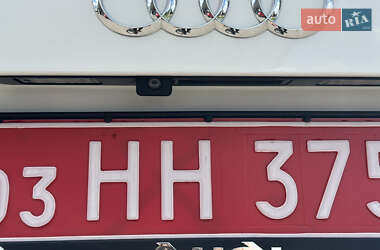 Внедорожник / Кроссовер Audi Q7 2012 в 