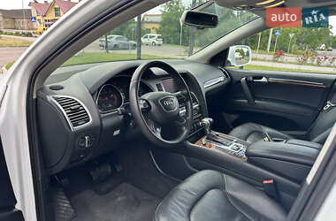 Внедорожник / Кроссовер Audi Q7 2012 в 