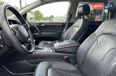 Внедорожник / Кроссовер Audi Q7 2012 в 