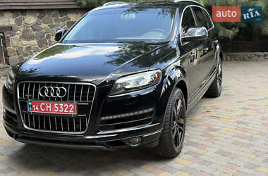Внедорожник / Кроссовер Audi Q7 2010 в 