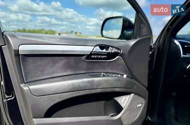 Внедорожник / Кроссовер Audi Q7 2012 в 