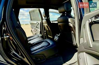 Внедорожник / Кроссовер Audi Q7 2012 в 