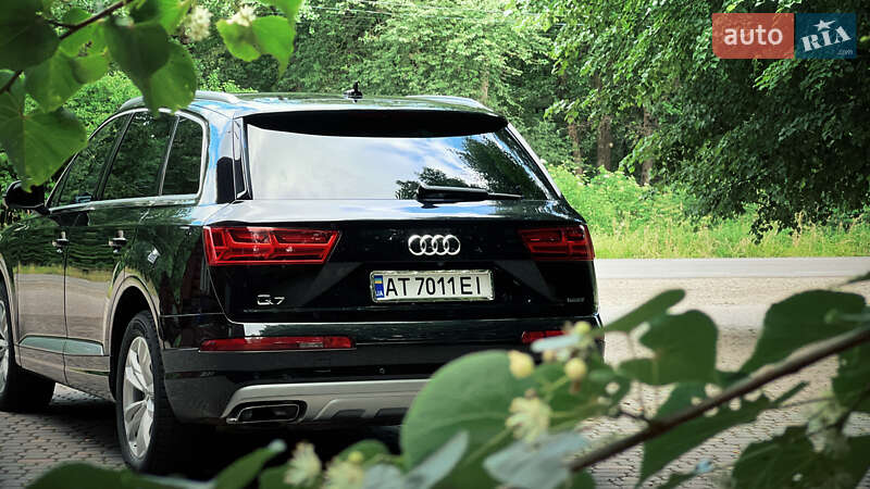 Позашляховик / Кросовер Audi Q7 2016 в Коломиї