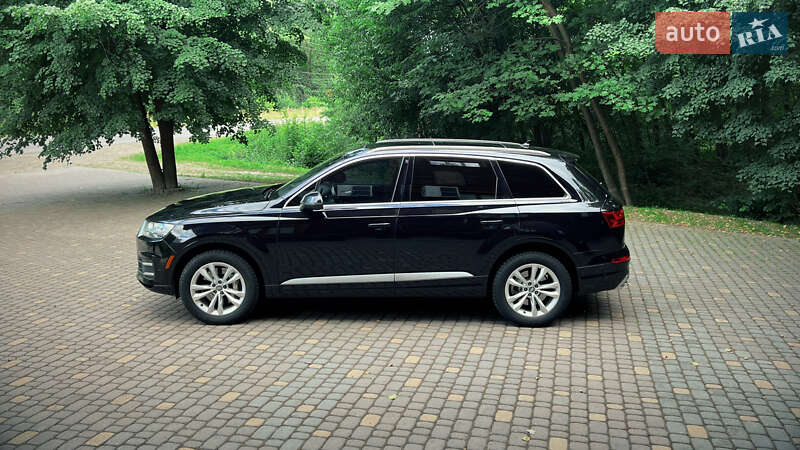 Позашляховик / Кросовер Audi Q7 2016 в Коломиї