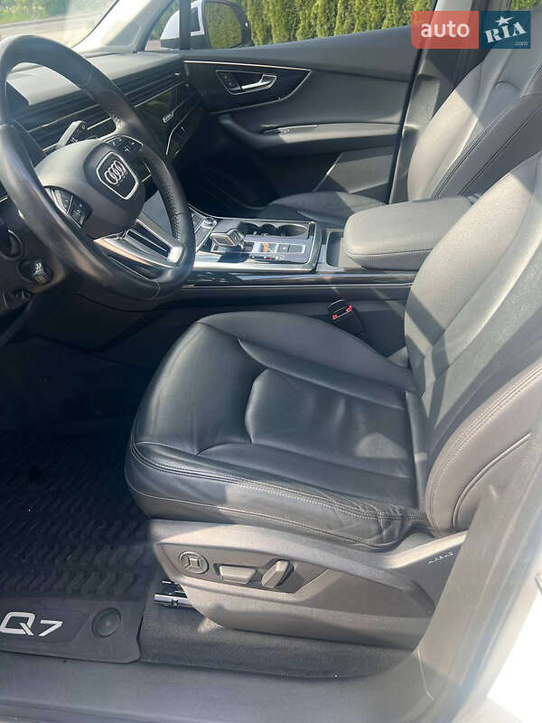 Внедорожник / Кроссовер Audi Q7 2020 в Львове