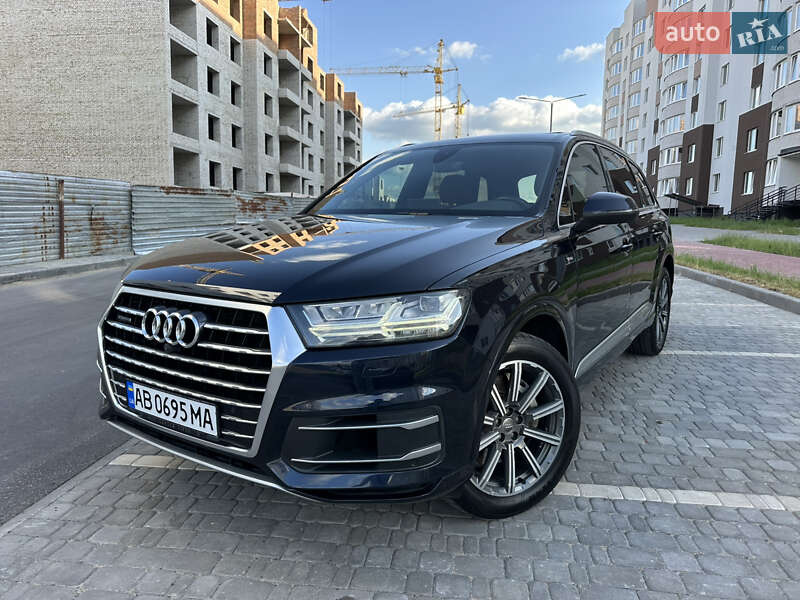 Внедорожник / Кроссовер Audi Q7 2016 в Виннице