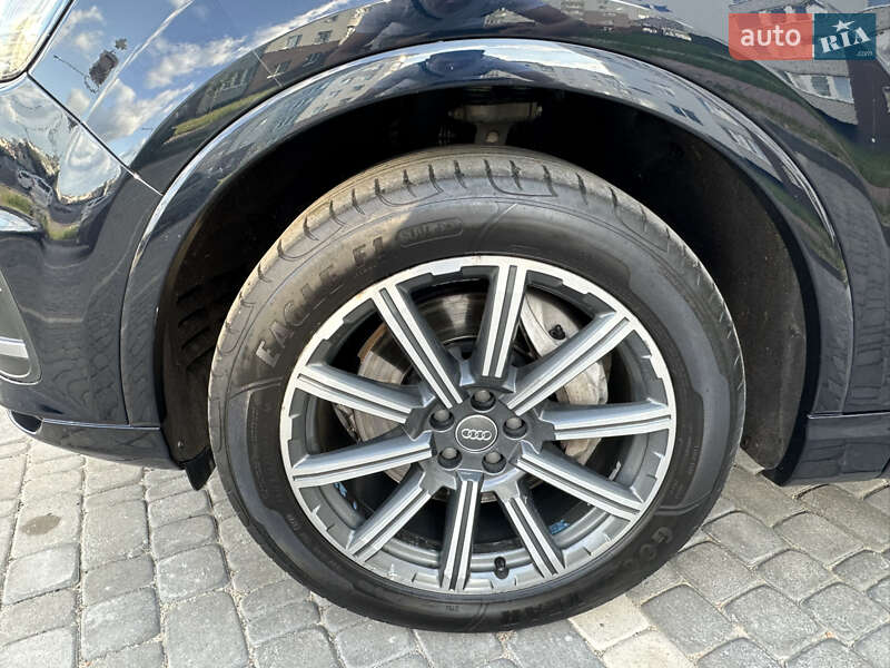 Внедорожник / Кроссовер Audi Q7 2016 в Виннице