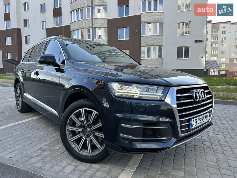 Внедорожник / Кроссовер Audi Q7 2016 в Виннице
