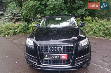 Внедорожник / Кроссовер Audi Q7 2015 в 