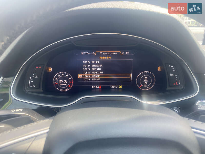 Позашляховик / Кросовер Audi Q7 2017 в Києві