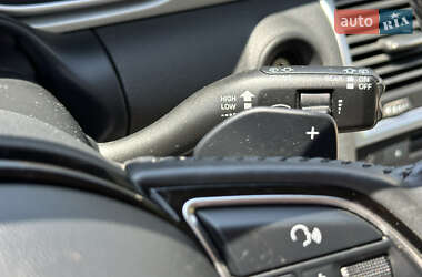 Внедорожник / Кроссовер Audi Q7 2014 в 