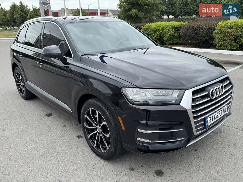 Внедорожник / Кроссовер Audi Q7 2017 в Киеве