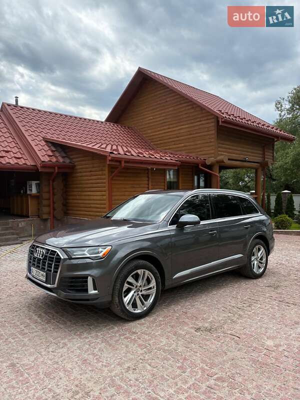 Внедорожник / Кроссовер Audi Q7 2020 в Фастове