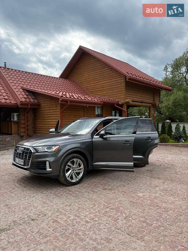 Внедорожник / Кроссовер Audi Q7 2020 в Фастове