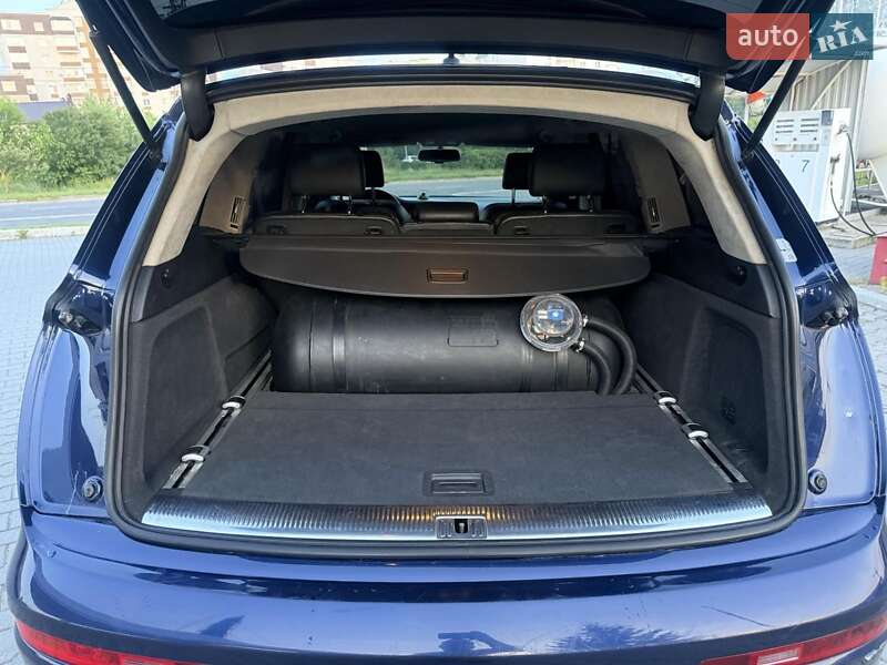 Позашляховик / Кросовер Audi Q7 2007 в Хмельницькому