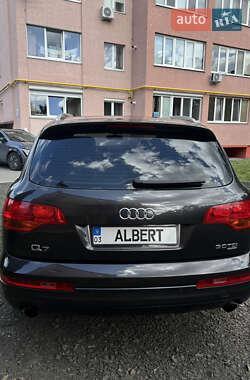 Внедорожник / Кроссовер Audi Q7 2006 в 