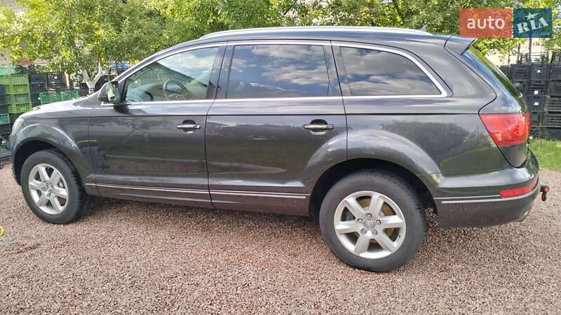 Внедорожник / Кроссовер Audi Q7 2011 в Житомире