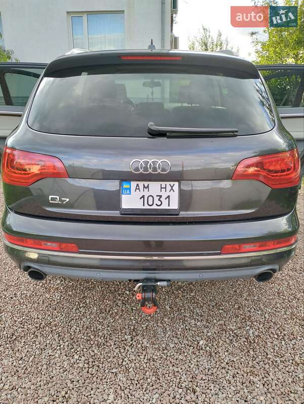 Внедорожник / Кроссовер Audi Q7 2011 в Житомире