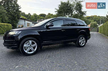 Внедорожник / Кроссовер Audi Q7 2012 в 