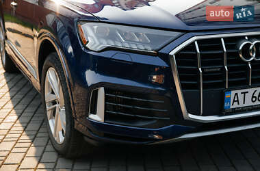 Внедорожник / Кроссовер Audi Q7 2020 в 